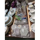 SMALL QUANTITY OF GLASS WARE INCLUDING DECANTER , DRINKING GLASSES AND OTHER ITEMS.