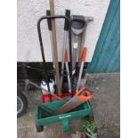 RECORD NO2 VICE, QUALCAST LAWNSPREADER, WEED SPRAYER AND GARDEN HAND TOOLS