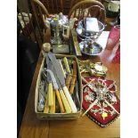 STAINLESS CUTLERY, PEWTER HIP FLASKS, HEAT MASTER TEA AND COFFEE POTS AND OTHER METAL WARE.