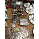 QUANTITY OF SILVER PLATED ITEMS INCLUDING TOAST RACK , SERVING TRAY AND OTHER ITEMS.