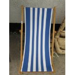 FOLDING WOODEN DECK CHAIR WITH CANVAS SEAT