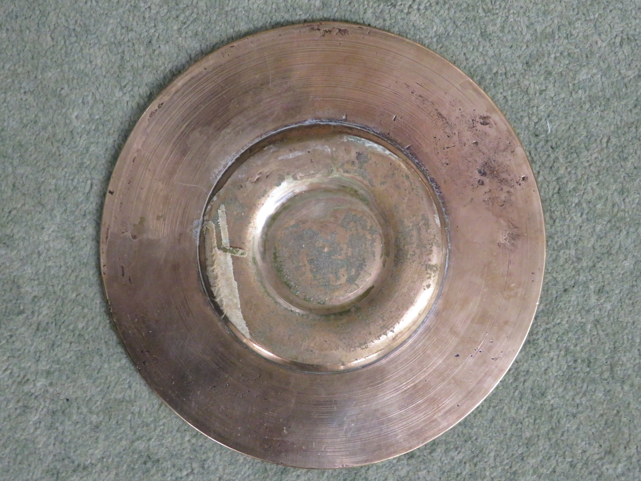 EMBOSSED BRASS ROUNDEL, PERHAPS MADE FROM A RECLAIMED SHELL CASING - Image 2 of 2