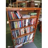 TEAK OPEN BOOKCASE WITH FIVE SHELVES.