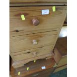 PINE THREE DRAWER BEDSIDE CHEST.