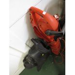 FLYMO GARDEN VAC 1500 (AF - NEEDS ATTENTION)