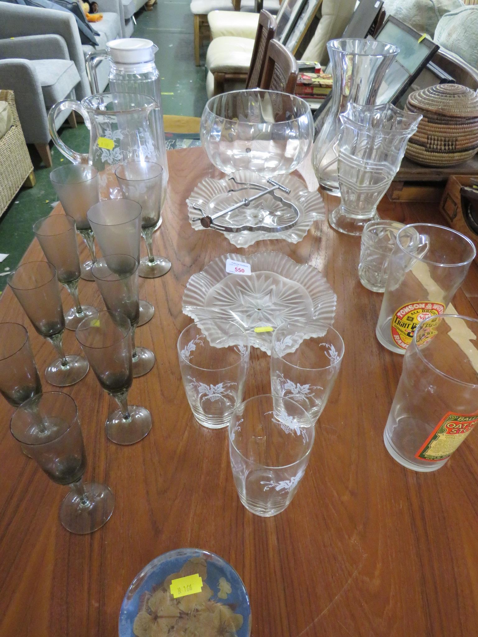 A DARTINGTON CRYSTAL BOWL TOGETHER WITH OTHER GLASSWARE, VASES, WINE GLASSES ETC.