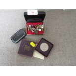 BOXED FESTIVAL OF BRITAIN CROWN, A COMPOSITION SNUFF BOX INLAID WITH MOTHER OF PEARL CHIPS, AND