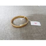 HALF-ENGRAVED 9 CARAT GOLD BANGLE WITH SAFETY CHAIN, 15.5G