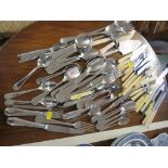 SELECTION OF STAINLESS AND PLATED CUTLERY. *