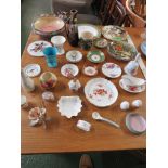 SELECTION OF DECORATIVE CHINA AND PORCELAIN INCLUDING ROYAL WORCESTER CLAM SHELL DISH , PIN