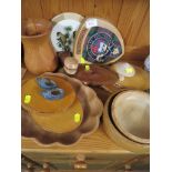 SELECTION OF TREEN INCLUDING BOWLS , PLAQUE AND COASTERS. *