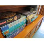 A SELECTION OF BOXED JIGSAW PUZZLES. *