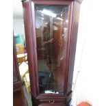 NATHEN MAHOGANY EFFECT ILLUMINATE CORNER DISPLAY CABINET.*