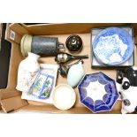 A mixed collection of oriental items to include: boxed blue & white decorated Chinese dish,