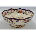 Masons blue mandalay patterned large footed fruit bowl: diameter 26.