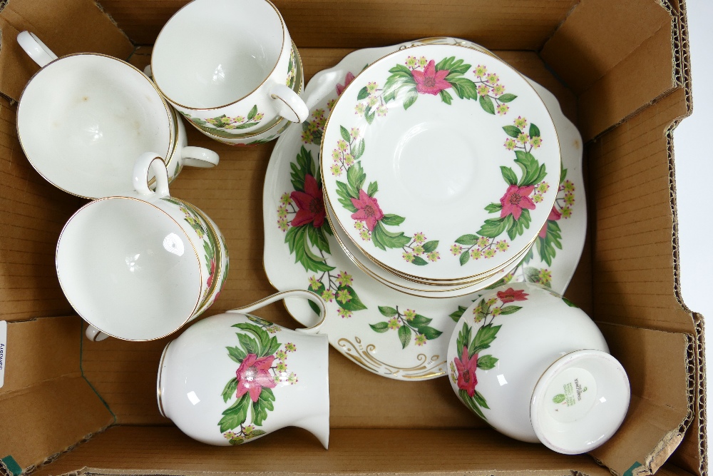 Wedgwood starflower 21pc teaset: