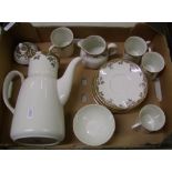 Royal Doulton Lynnewood coffee set: 13 pieces.