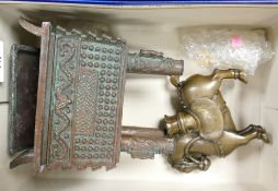Oriental Metal Incense furnace & similar Bronze Horse: height of tallest 18cm(2)