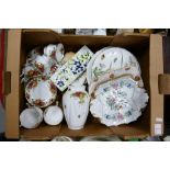 A mixed collection of items to include Royal Albert old country roses: cups, saucers, vase,