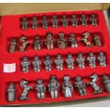 Vintage set of Ajedrez chess pieces, boxed: