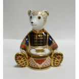 Royal Crown Derby paperweight Seated Drummer Bear: boxed, gold stopper