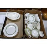 Royal Doulton Rondelay patterned tea & dinner ware(2 trays):
