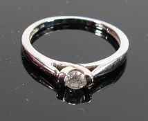9ct white gold solitaire diamond ring:approx 0.2ct, 2.4g.