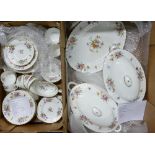 Minton Marlow Dinner service: Six dinner plates, 6 lunch plates, 6 soup bowls, 6 side plates,