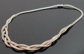 Silver platted flat kerb link Necklace, 26g.