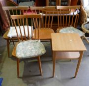 Four Mid Century Dining Chairs: with similar table(5)