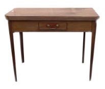 George III Mahogany fold over Card Table: With reeded legs, width 92cm,