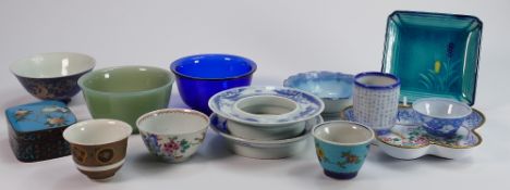 A collection of Chinese porcelain ware: Including small bowls, dishes, early blue & white,