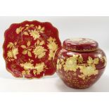 Wedgwood Ruby Tonquin ginger jar and cover and plate: Height of jar 15cm.