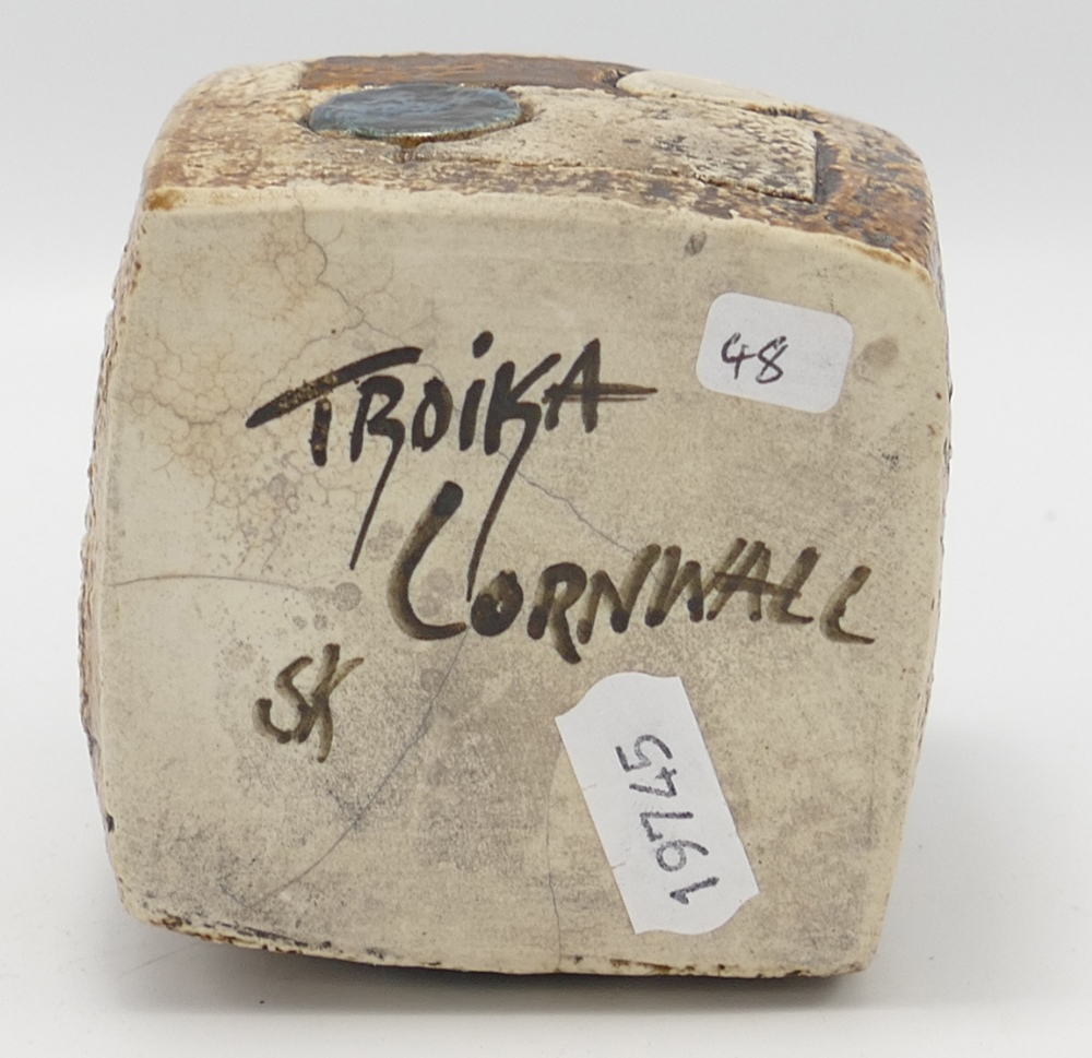 Troika Cornwall Cube vase: Signed SK Simone Kilburn, height 9cm. - Image 2 of 4