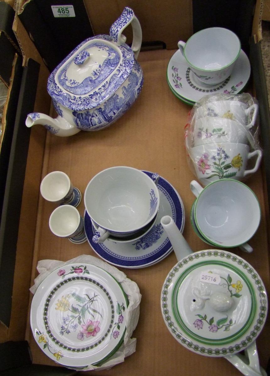 A mixed collection of items to include: Spode Italian tea pot, similar cup ans saucer, summer palace