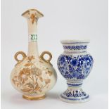 Royal Windsor Blush Handled VaseL together with Blue & White Delft Vase, height of tallest 18cm(2)