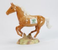 Beswick cantering Palomino horse on base: 1374