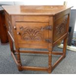 Good Quality Reproduction Oak Priory Style Side Cupboard: