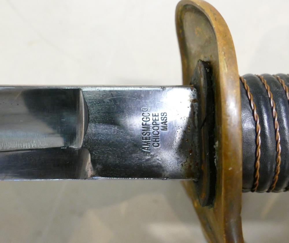 Good quality copy of American Civil War Sabre: Numerous relevant stamps and makers mark to blade. - Image 4 of 9