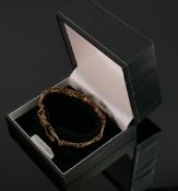 9ct gold ladies gate bracelet, 3.5g:
