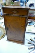 Small Box Wood Cabinet:
