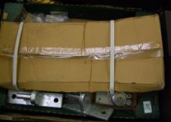A large collection of heavy duty reversible hinges: gate hinges etc.