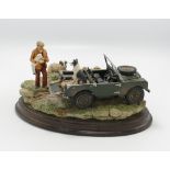 Country Artists Figure: CA957 Land Rover New Friends