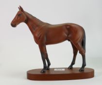 Beswick connoisseur model of racehorse Mill Reef:2422 on wood plinth.