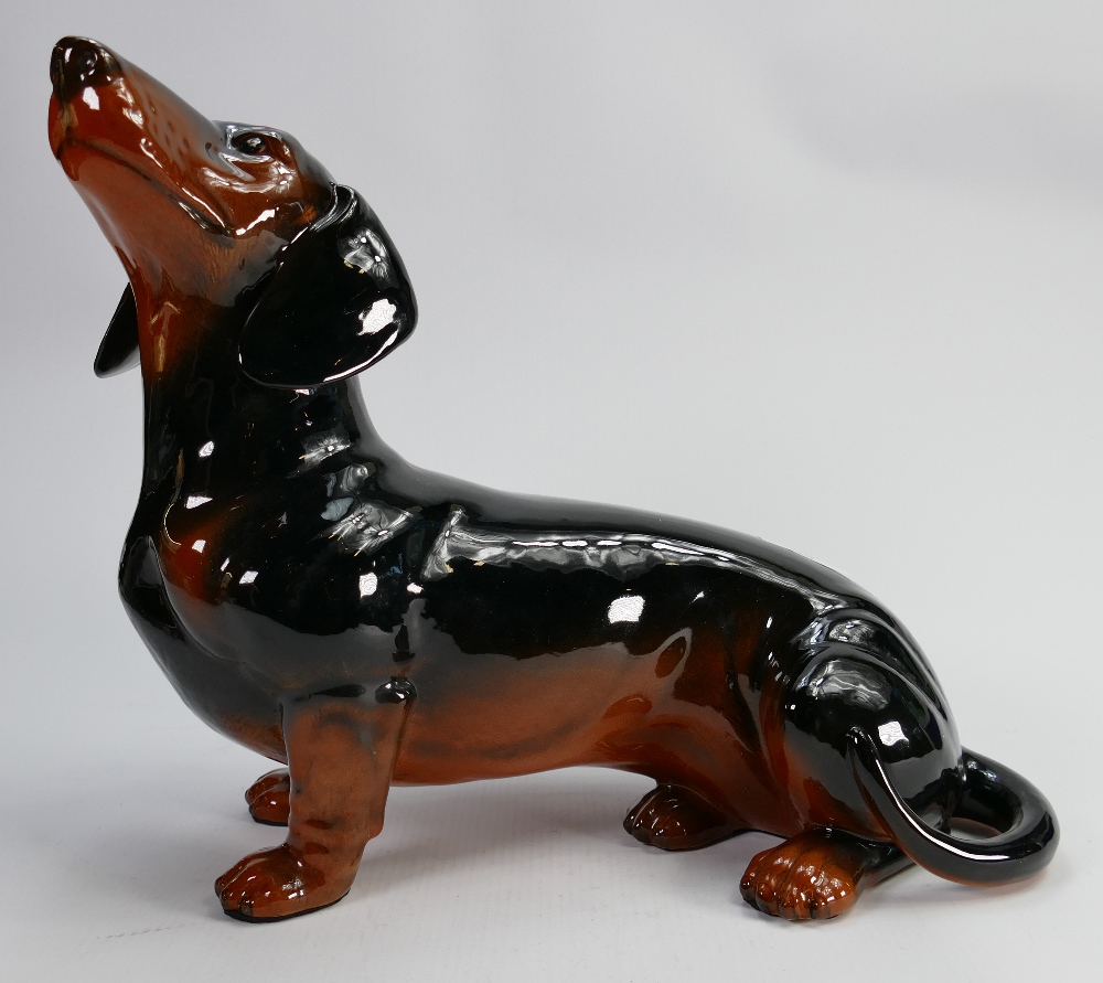 Beswick large fireside Dachshund 2286: