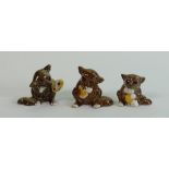 Beswick family of possums: comprising 1379, 1380 and baby. (3)