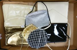 A collection of ladies vintage clutch & handbags: