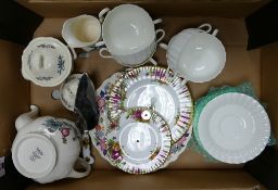 A mixed collection of items to include: Wedgwood Potpourri patterned tea pot, cream & sugar, Royal