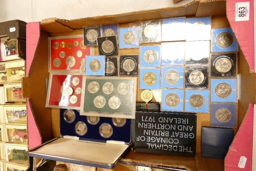 A large collection of Commemorative Crowns: decimal coin sets, Carrs of London boxed set etc