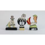 Three x Lorna Bailey flat back Animals: 2 cats & a chicken, tallest 13.5 cm (3)